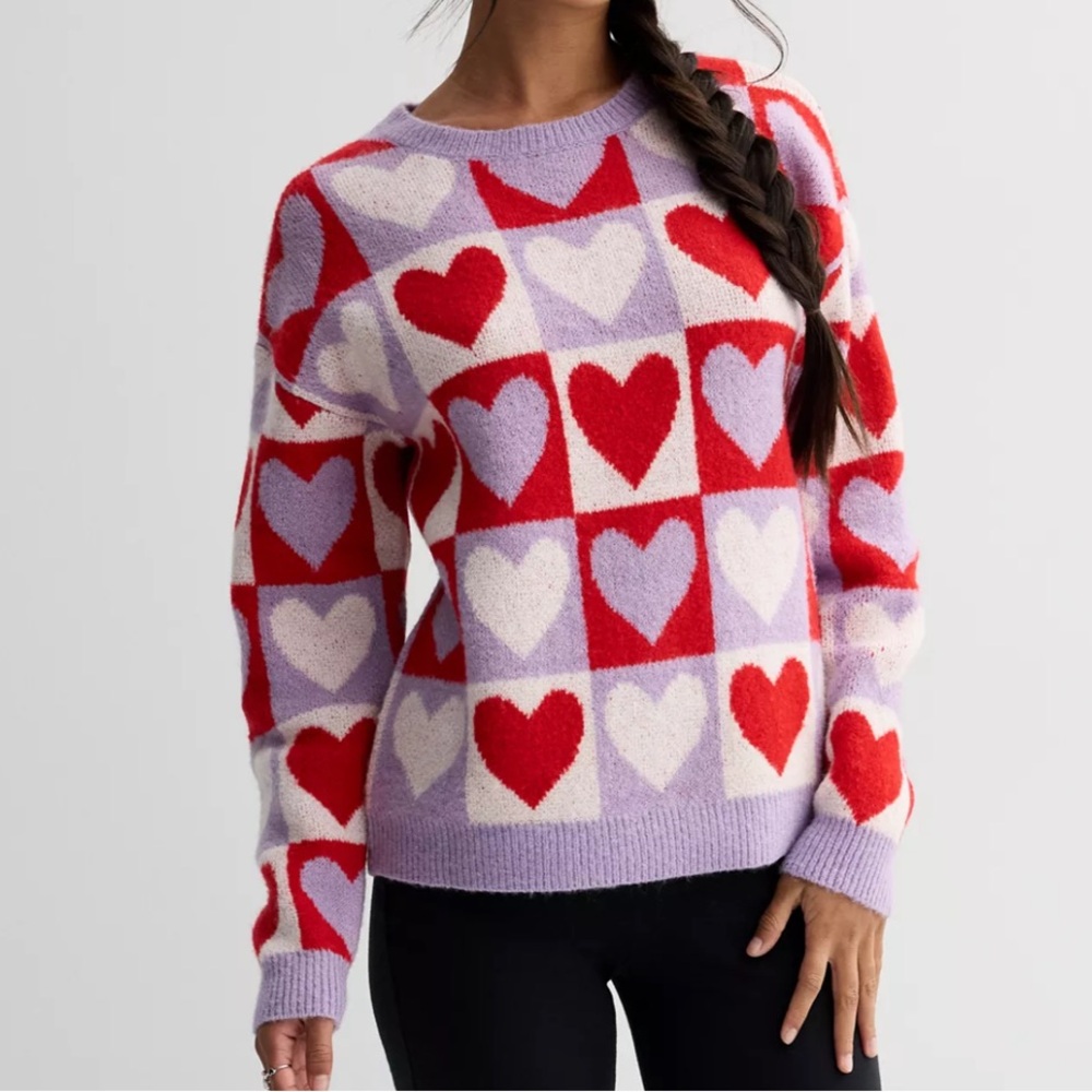 FOREVER & EVER Long Sleeve Crewneck
Checkered Hearts Pullover
XL